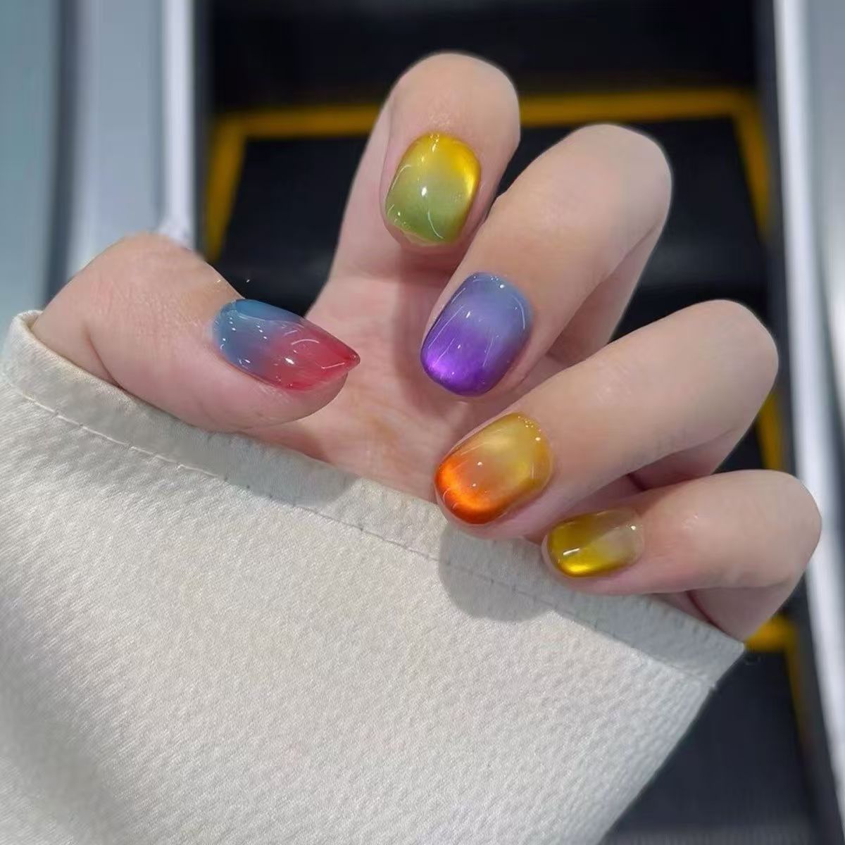 cavora Back to School Press-On Nails – Cute Trendy Styles – Rainbow Cat Eye reusable false nails