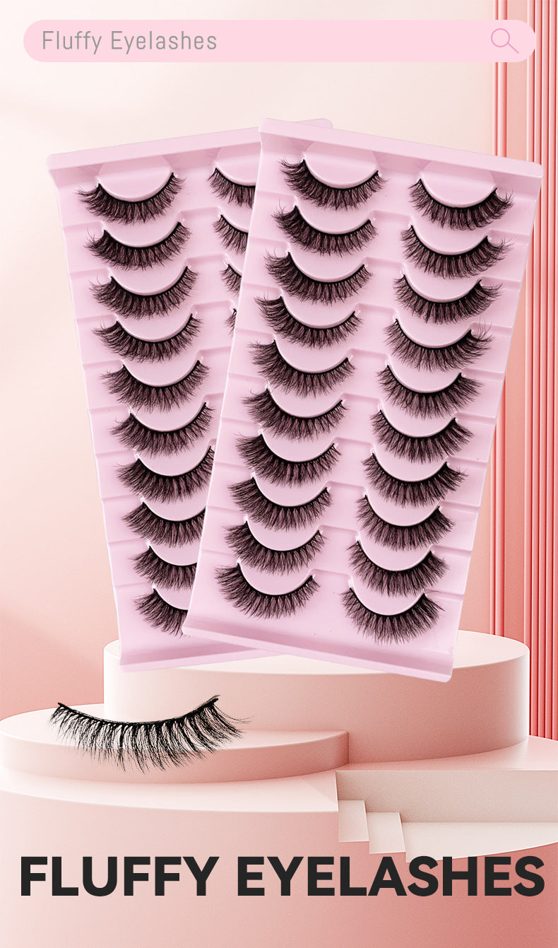 Dramatic black false eyelashes for women